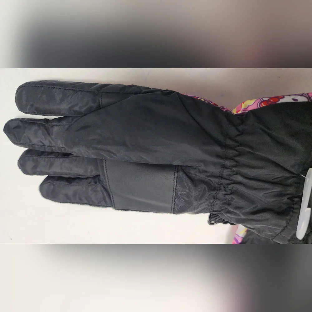 S/M Girls Hello Kitty Ski Gloves Young Kids  Multicolor Pink Design Winter New